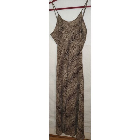 Halston Intimates Lingerie Night Gown  Size Large Reptile print Polyester USA Vi - Picture 2 of 6